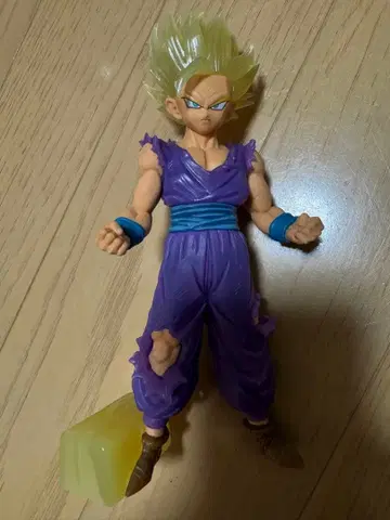 드래곤볼 Z CLEARISE 초사이어인 2 손오반