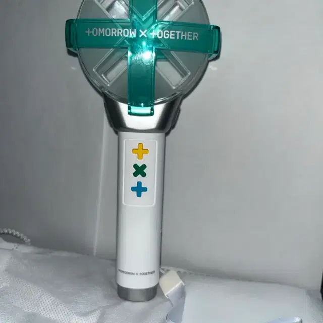 투모로우바이투게더 응원봉ver.1 판매