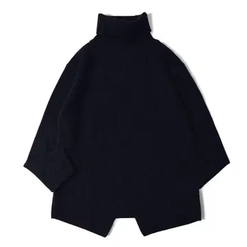 컨디션 최상 21AW 두지엠 클라세 JADE 터틀넥 풀오버 블랙