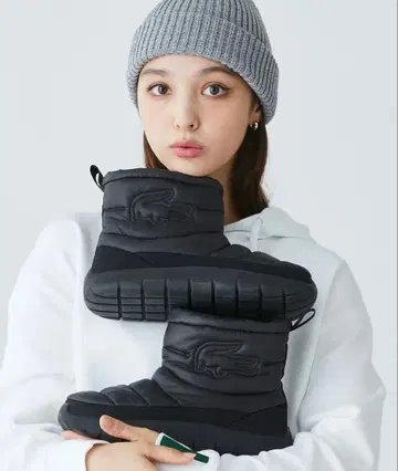 라코스테 SERVE SLIPPER MID 충전솜 퀼팅 윈터 부츠