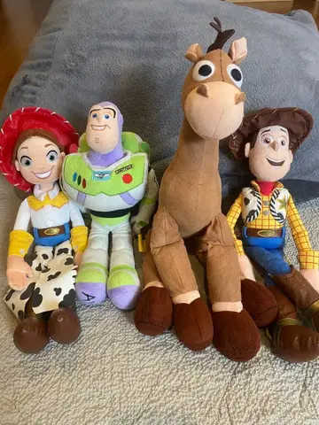 토이스토리 봉제 인형 우디 제시 불스아이 버즈 라이트이어