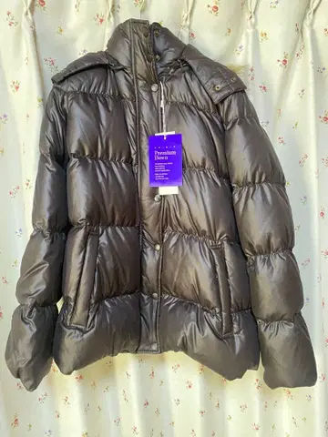 UNIQLO 프리미엄 다운 자켓 택 포함