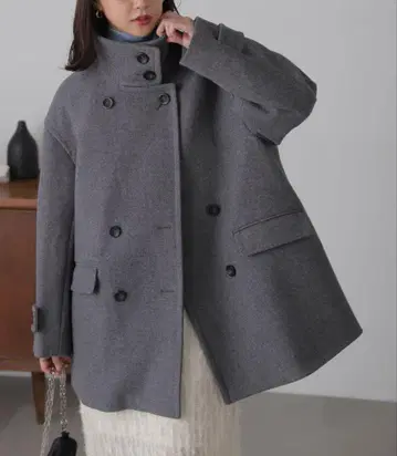 울 혼방 더블 브레스트 피 코트