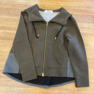 Priority 이소재 더블 지퍼 카키 플레어 후드티