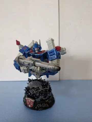 TRANSFORMERS 옵티머스 프라임 피규어