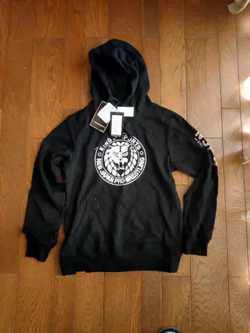 미사용 새상품 신일본 프로레슬링 후드티 M 사이즈 시마무라