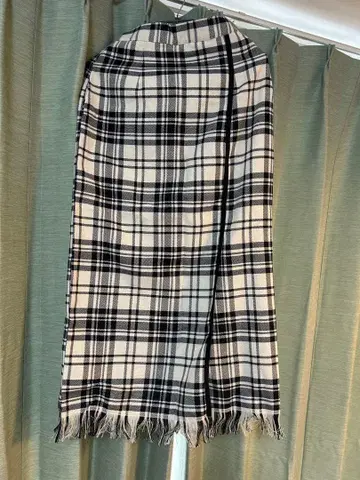 unitage 트위드 체크 랩스커트