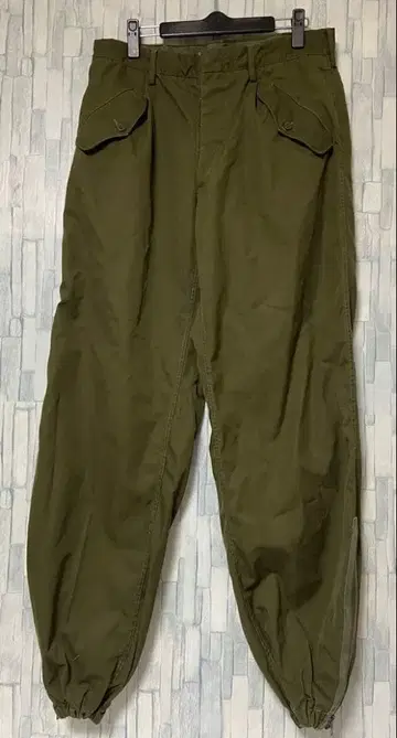 방출품 이탈리아군 파라슈트 팬츠 군용 팬츠 70s 80s 필드 팬츠