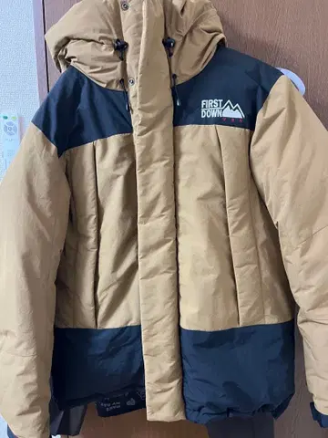 FIRST DOWN 다운 자켓 브라운/블랙