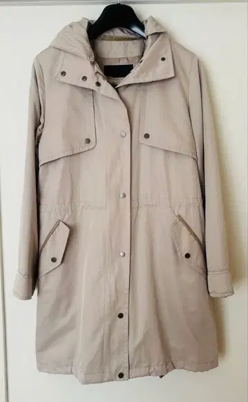 [ 새상품 택 부착 ] UNTITLED 밀리터리 2way 후디드 코트