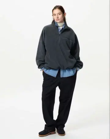 유니클로 플리스 오버 사이즈 하프 지퍼 풀오버 다크 그레이