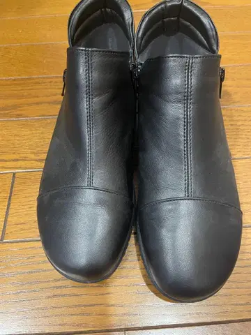 Le FUTURE 블랙 부츠