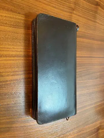 BACKLASH 가죽 장지갑