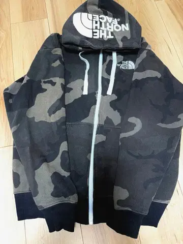 THE NORTH FACE 카모 패턴 집업 후드티