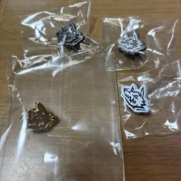 맨 위즈 로고 핀즈 핀 배지 미사용 3개 사용품 1 총 4개 세트
