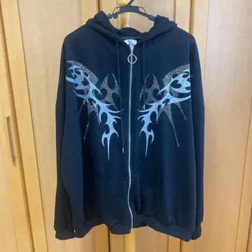 volcan&aphrodite  큐빅 후드티