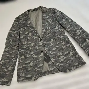 미사용품 택 포함 ZARA MAN 카모플라쥬 테일러드 자켓 48