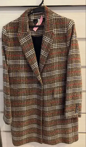 ZARA 체크 무늬 체스터 코트