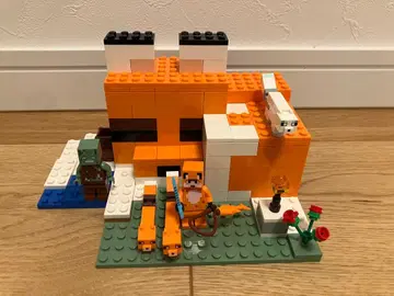 레고 마인크래프트 21178 여우 오두막