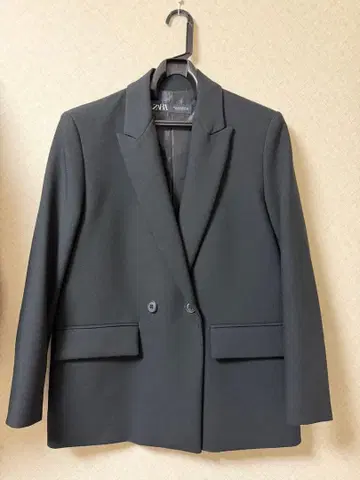 ZARA 블랙 테일러드 자켓