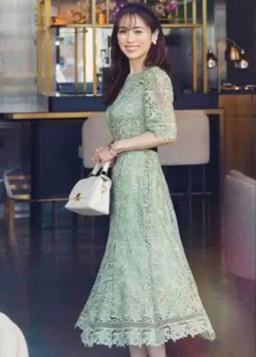 셀포드 민트 그린 레이스 원피스 38