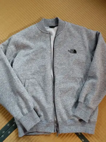 THE NORTH FACE 그레이 자켓 L 사이즈