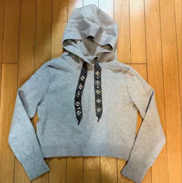 새상품급 ZARA 쇼트 기장 니트 후드티 비쥬 코드 그레이 인사이드 아웃