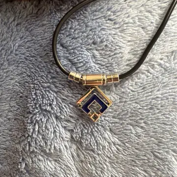 자기장 목걸이 실버 펜던트 목걸이