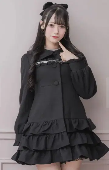 pium 사다리 레이스 티어드 미니 코트