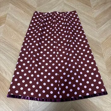 물방울 패턴 플레어 스커트 보르도 핑크