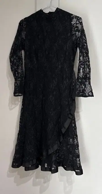 엘레강트한 블랙 레이스 원피스