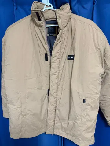 RVCA 다운 자켓 베이지