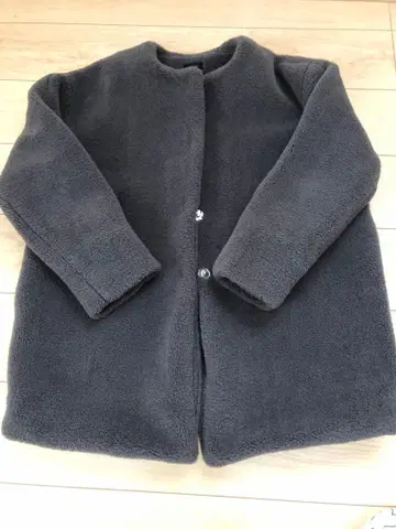 apart by lowrys 보아 코트