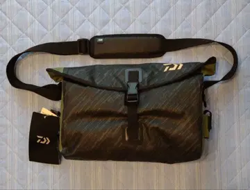 DAIWA TP 숄더백