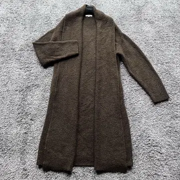 EPOCA 40 카키 브라운 계열 롱 니트 코트