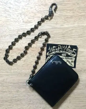 woof&woof 블랙 가죽 지갑 실버 체인 포함 내부는 송치