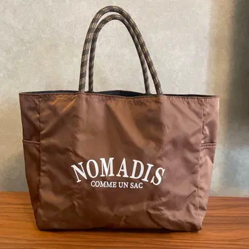 NOMADIS 브라운 토트백