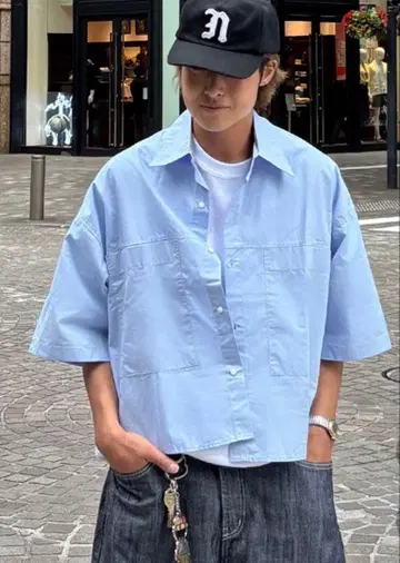 NUGU newretro 빅 포켓 하프 슬리브 크롭 셔츠