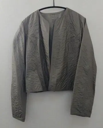 요건 레일 노카라 자켓