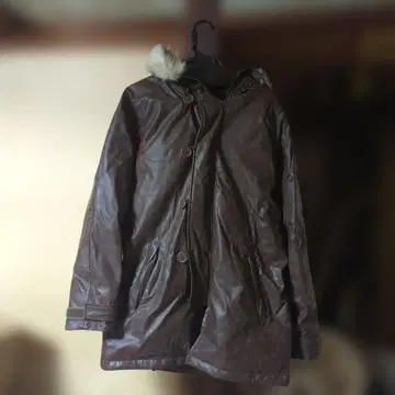 브라운 다운 자켓 퍼 포함