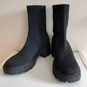 새상품급 니트 통굽 부츠 캐주얼 블랙 L
