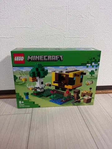 레고 LEGO Minecraft 21241 벌의 오두막