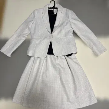 화이트 계열 체크 무늬 셋업 이너 3세트 입학식 엄마