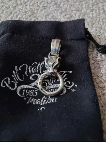 목걸이 탑 빌월 가죽 탑만 팬서 BWL