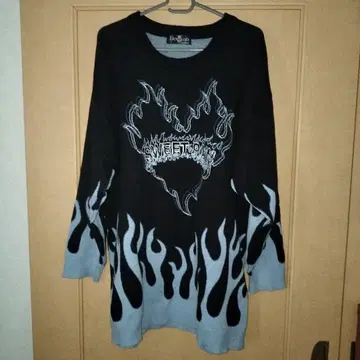 deviants 프레임 자카드 빅 니트 블랙 x 블루 스카이블루