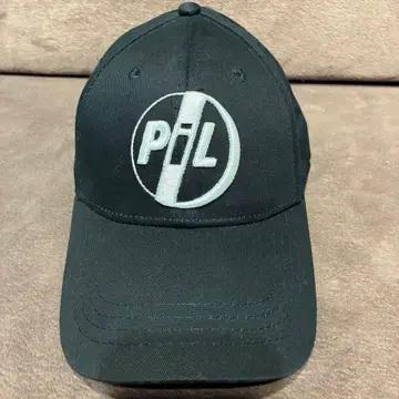 PIL 로고 자수 블랙 캡
