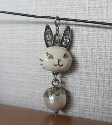 안나수이 토끼 참 탑 토끼 펄