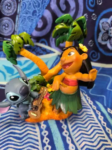 릴로 & 스티치 피규어