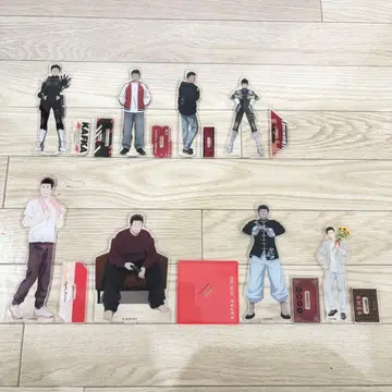 괴수 8호 히비노 카프카 아크릴 스탠드 8종 세트 B