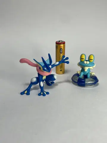 개굴닌자 와 개구마르 피규어 세트